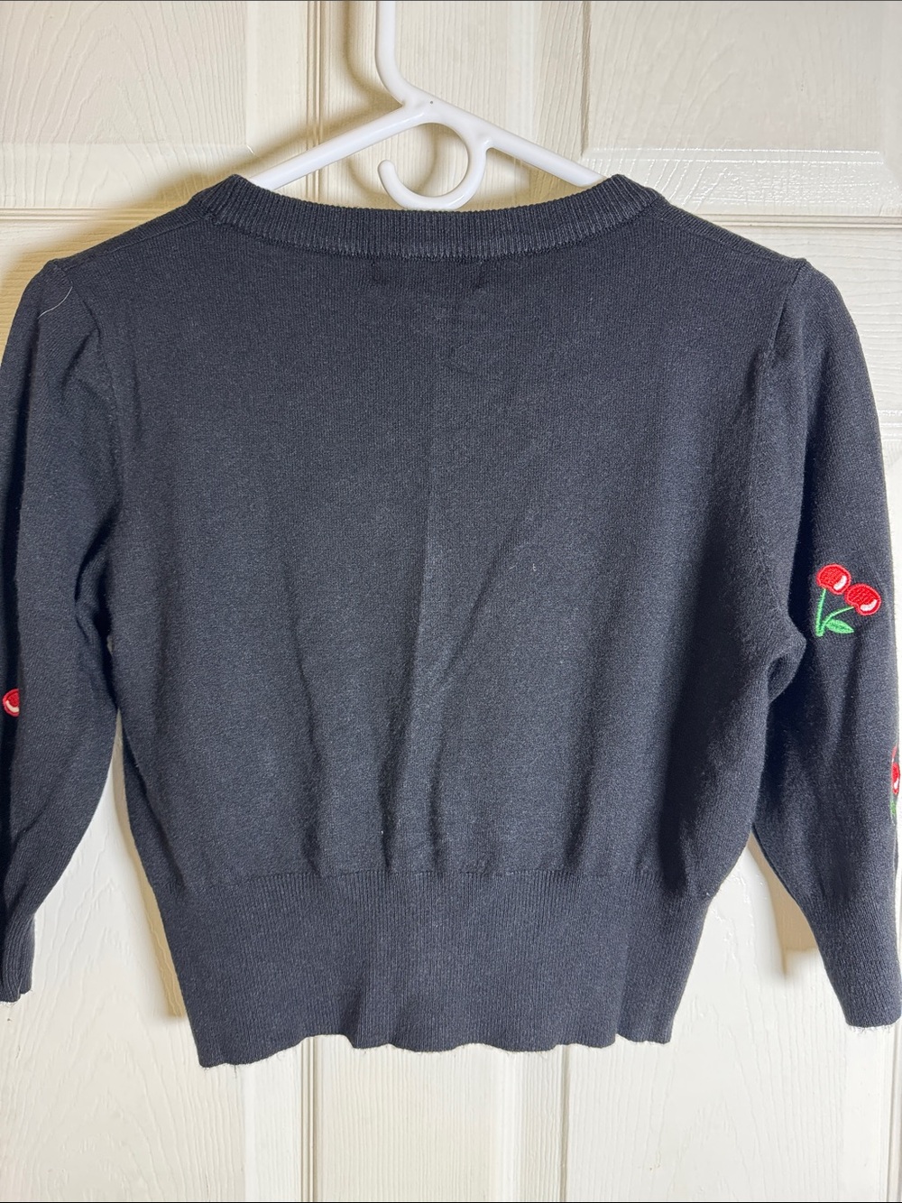 Belle Poque Black Cherry-Embroidered V-Neck Cardigan Sweater Sz Small NWT - Picture 4 of 7